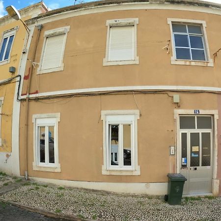 Lisbon T2 Apartment In Typical Villa In Sapadores Lisboa المظهر الخارجي الصورة