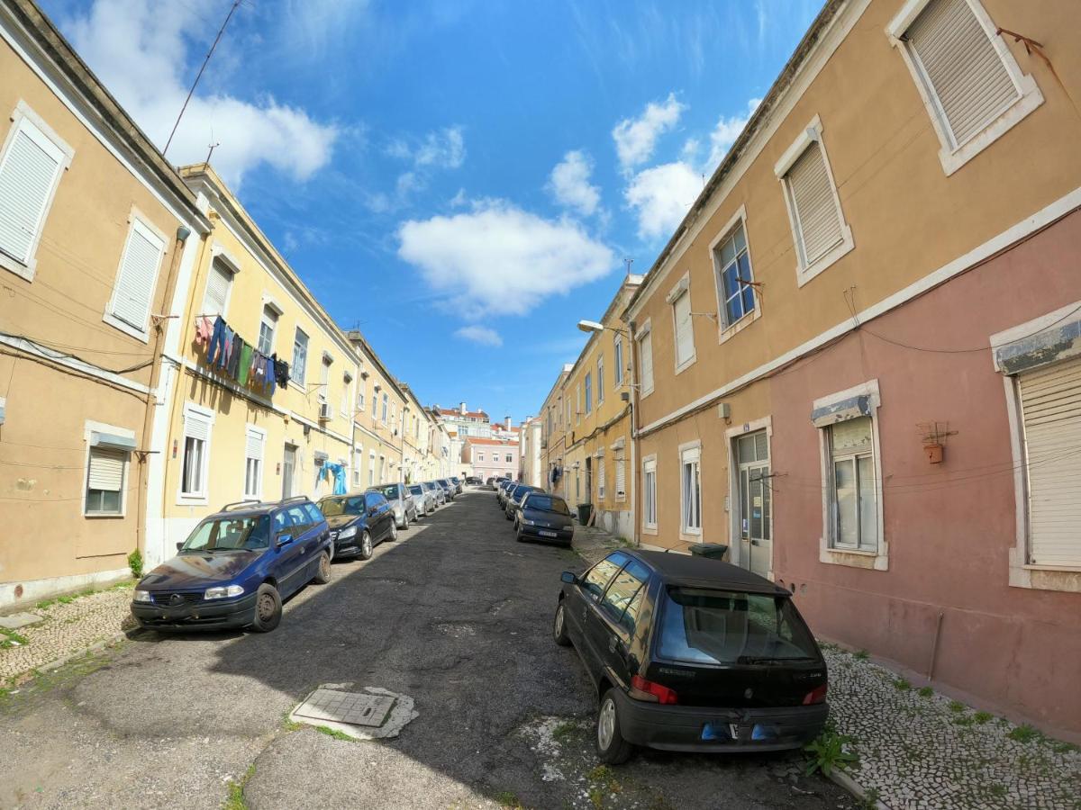 Lisbon T2 Apartment In Typical Villa In Sapadores Lisboa المظهر الخارجي الصورة